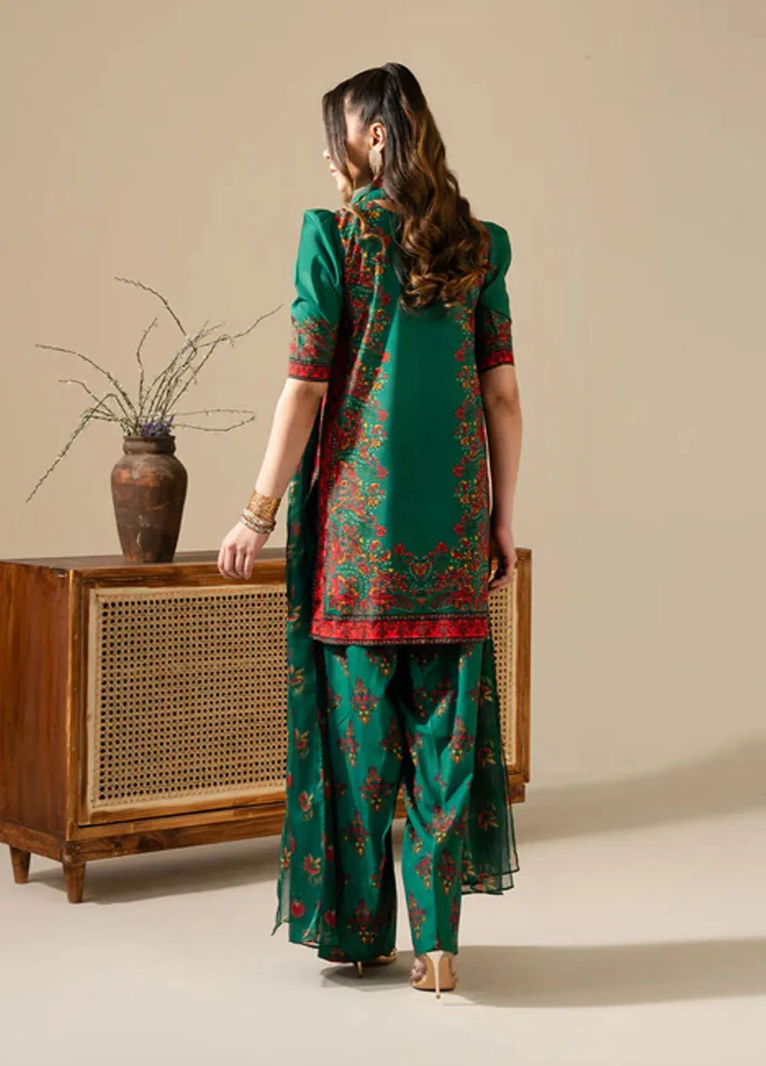 Maria Osama Khan Pret Printed Grip Silk 3 Piece Suit M-014 Vivian