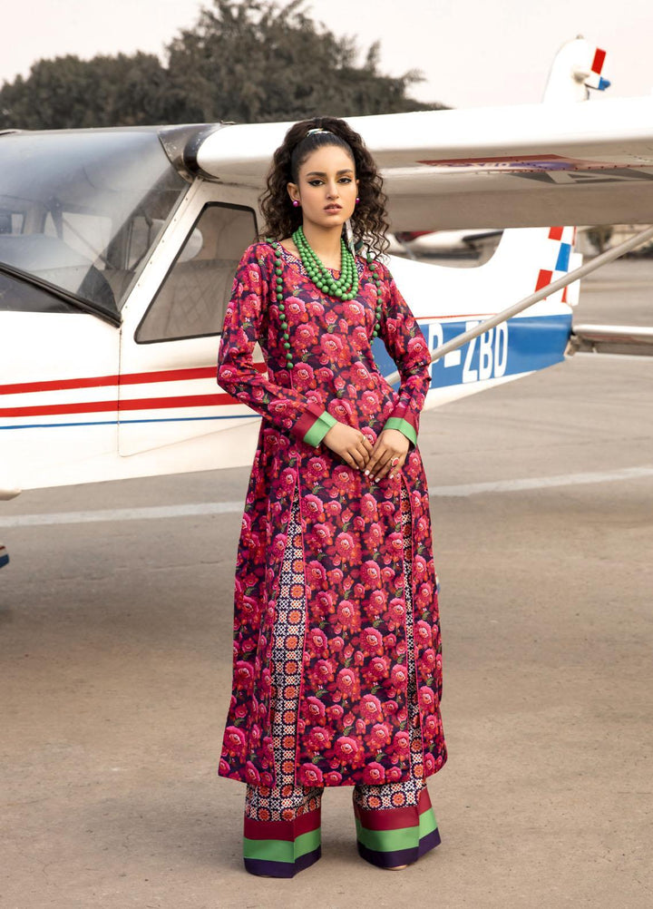 Maria Osama Khan Casual Pret  Grip 2 Piece Dress MOK23TR-2 Florid