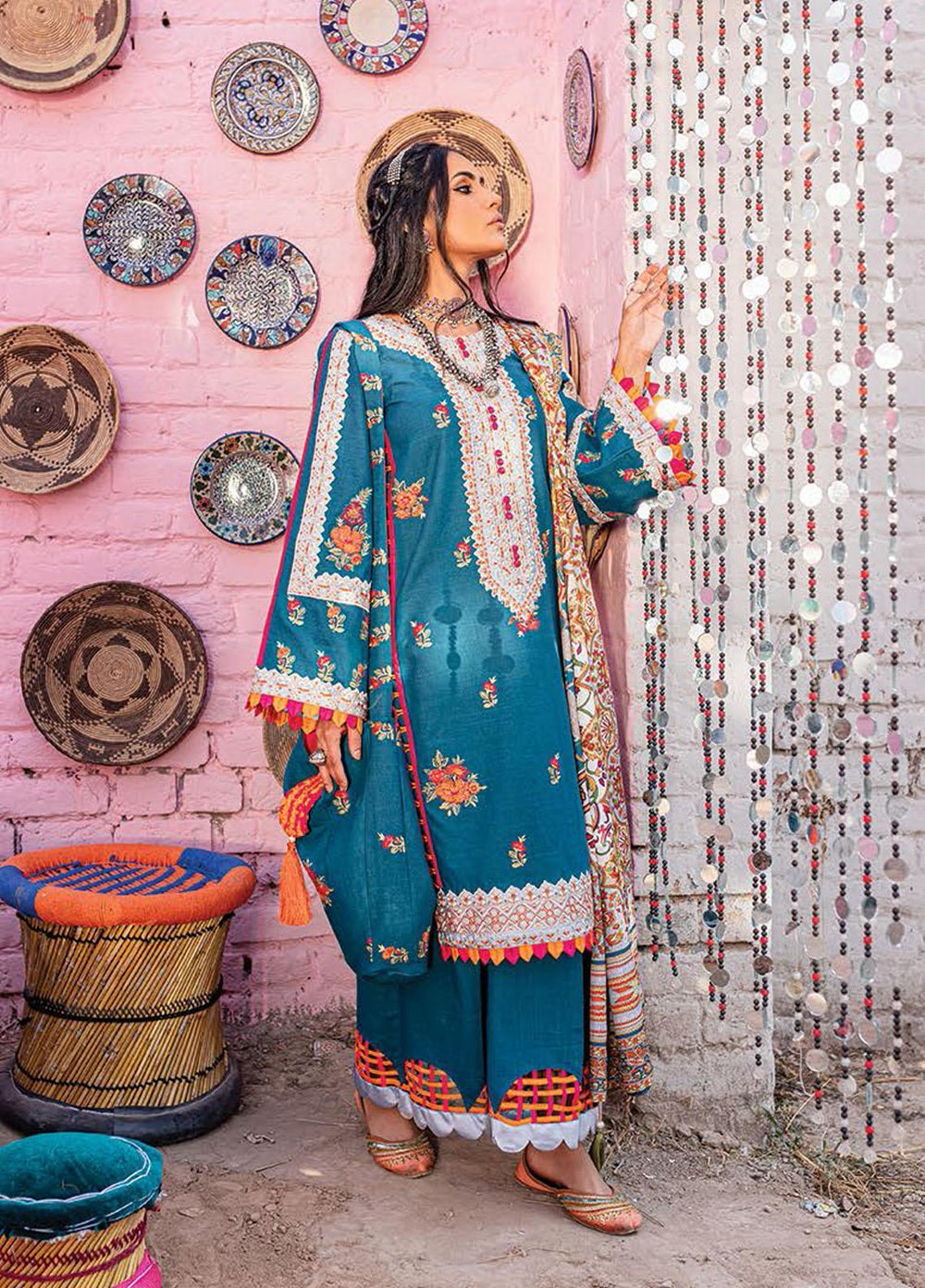 Sakhiyaan By Maria Osama Khan Embroidered  Suits Unstitched 3 Piece MOK22S MS-01 Neeli - Winter Collection