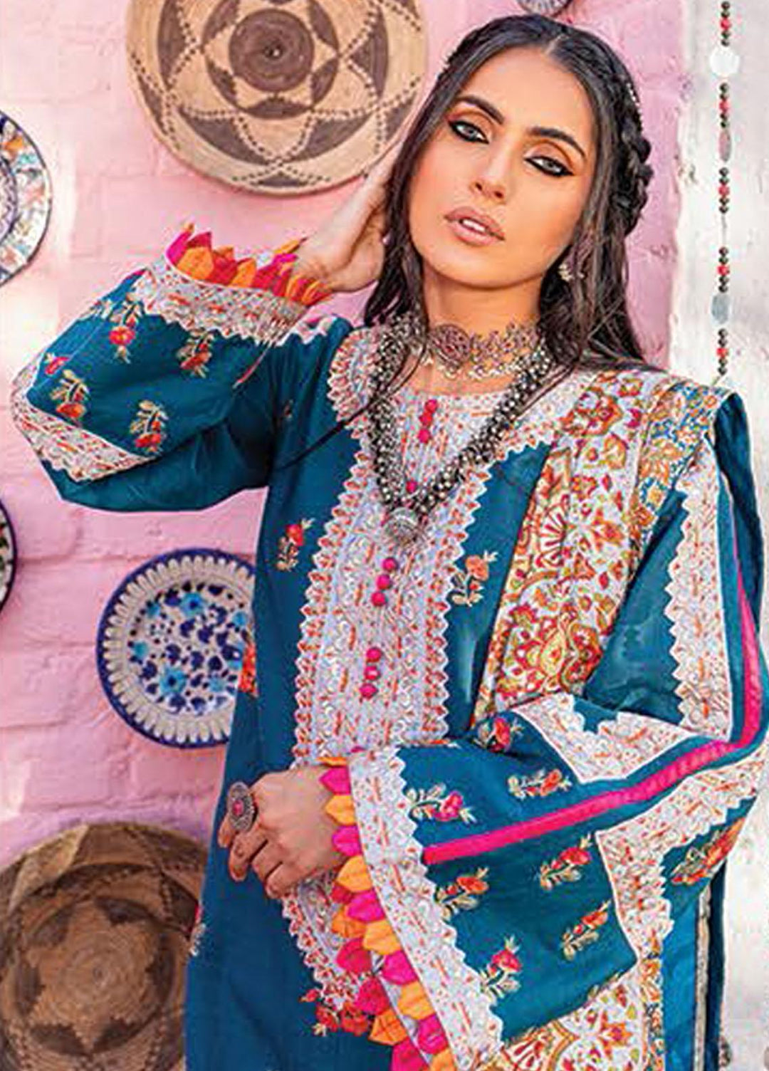 Sakhiyaan By Maria Osama Khan Embroidered  Suits Unstitched 3 Piece MOK22S MS-01 Neeli - Winter Collection