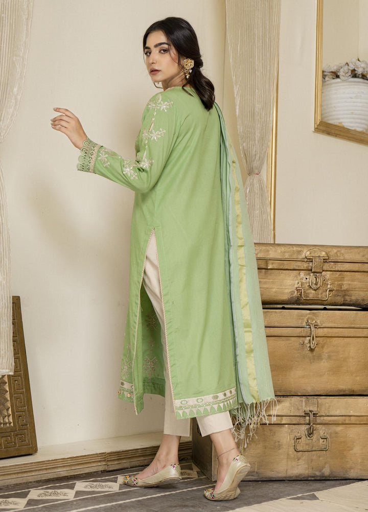 Maroon by Iqra Chaudhry Luxury Pret  Lawn 3 Piece Suit Mahnush