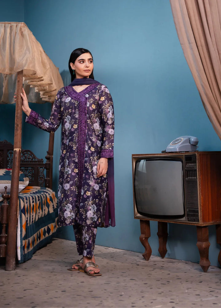 Maroon by Iqra Chaudhry Pret Embroidered Khaadi Net 3 Piece Suit Daneen