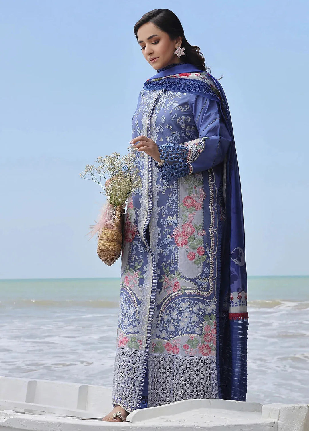 Maryam Hussain Embroidered Lawn Suit Unstitched 3 Piece MH24L D-02 Ayra - Luxury Collection