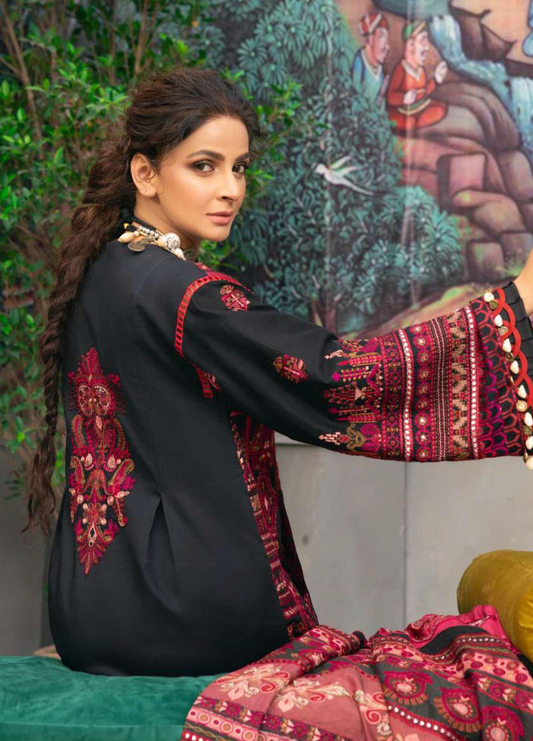 Maryam Hussain Embroidered Lawn Suits Unstitched 3 Piece MRH21LL 09-Vasal - Festive Collection