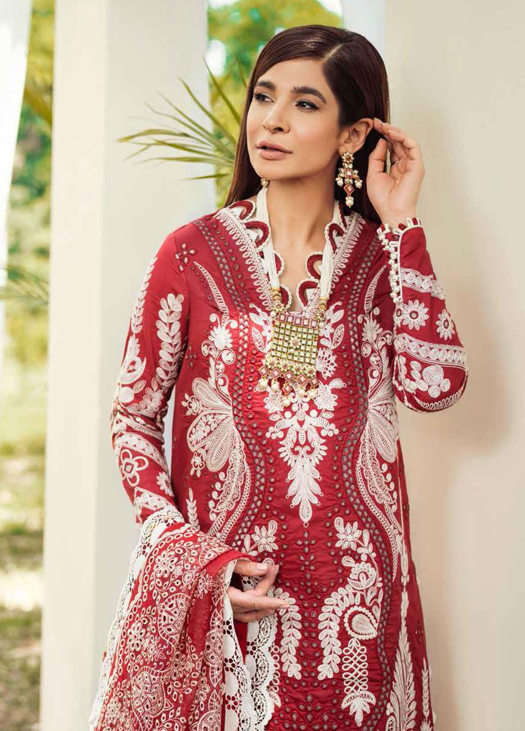 Maryam Hussain Embroidered Lawn Suits Unstitched 3 Piece MH22E 02 NEAL - Luxury Collection