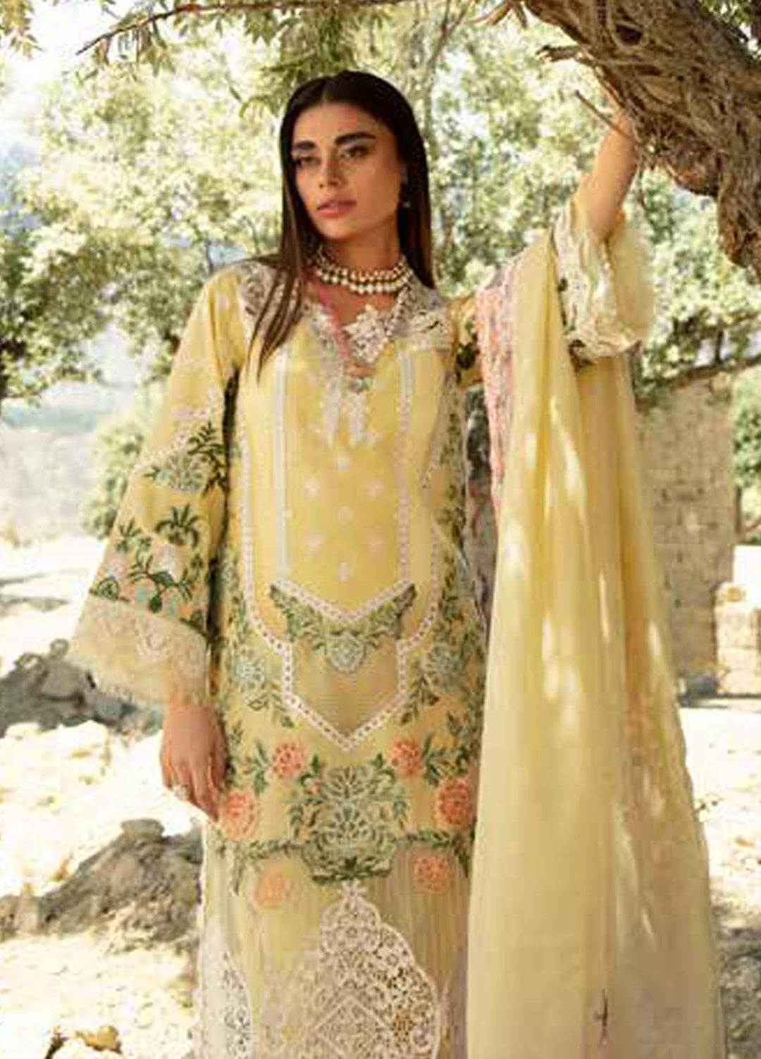 Maryam Hussain Embroidered Lawn Suits Unstitched 3 Piece MH23LL D-8 Summer - Luxury Collection