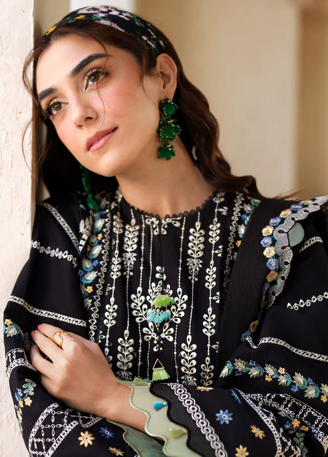 Maryam Hussain Embroidered Lawn Suit Unstitched 3 Piece MH25LL D-03 Dawn - Summer Collection