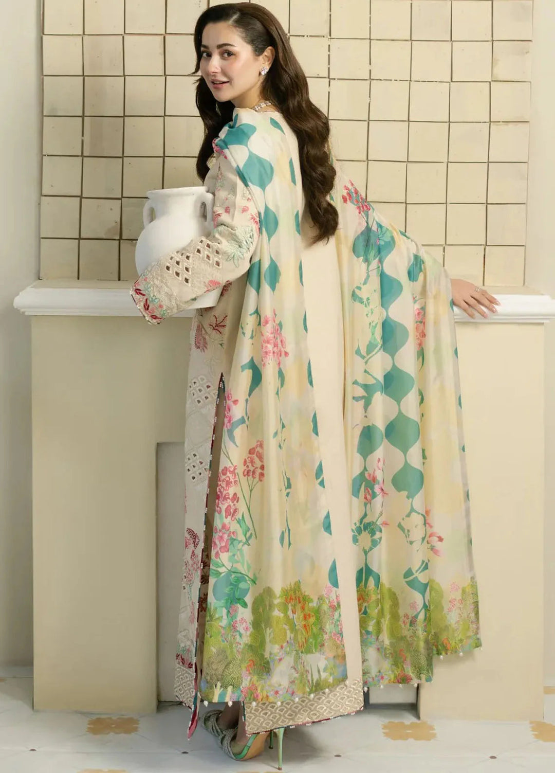 Maryum N Maria Embroidered Lawn Suit Unstitched 3 Piece MNM25LL MS50109 Aeisha - Summer Collection