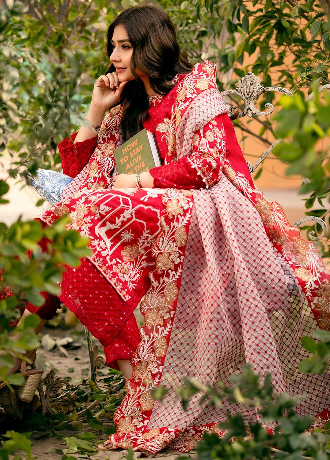Maryum N Maria Embroidered Lawn Suits Unstitched 3 Piece MNM24LL MS24-563 Nurul - Summer Collection