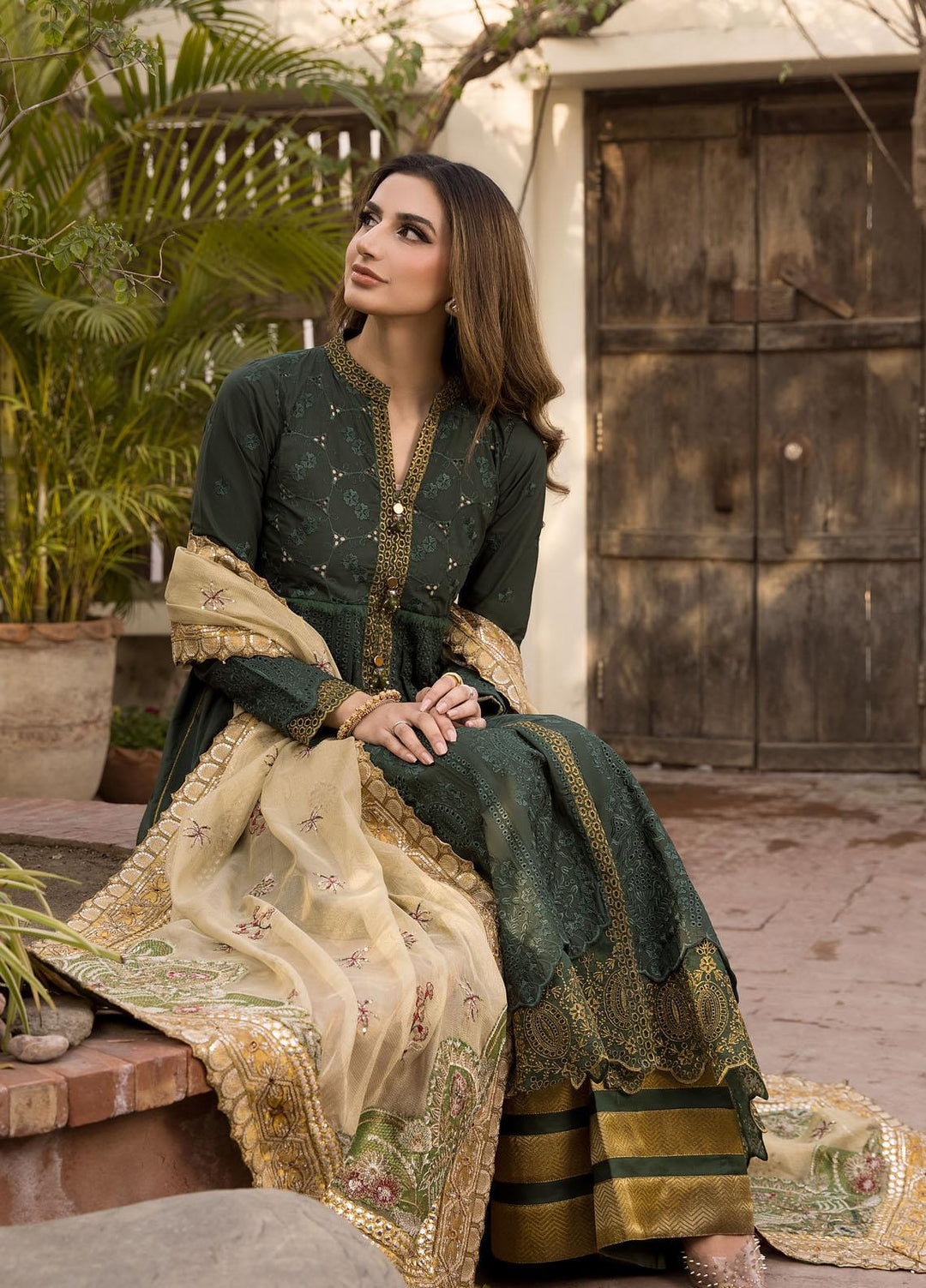 Maryum N Maria Luxury Pret Embroidered Chikankari Lawn 3 Piece Dress MNM23CHK MLRF037 JUNIPER