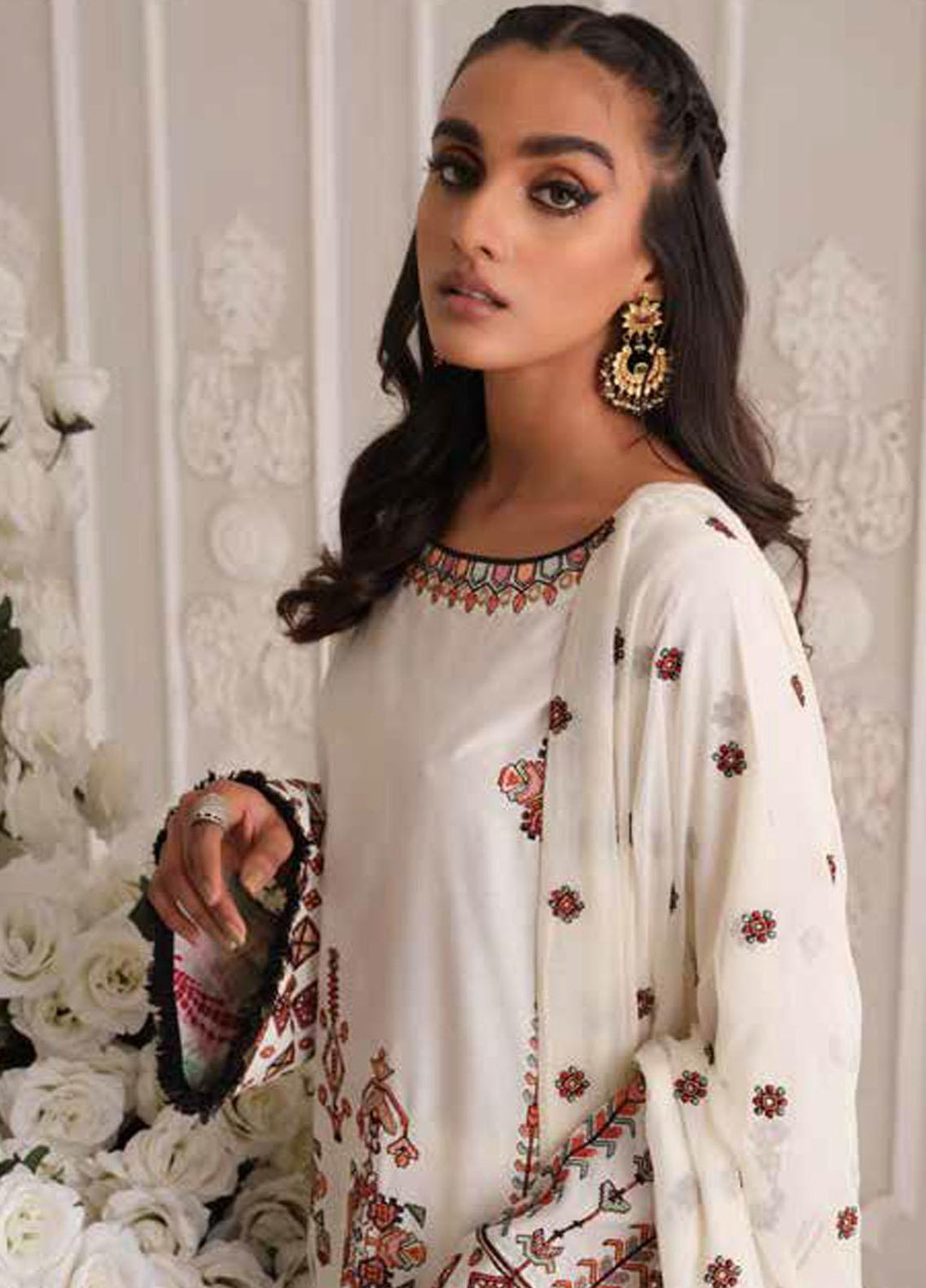 Maryum N Maria Ready to Wear  Lawn 3 Piece Dress MNM22PL MLRD 017