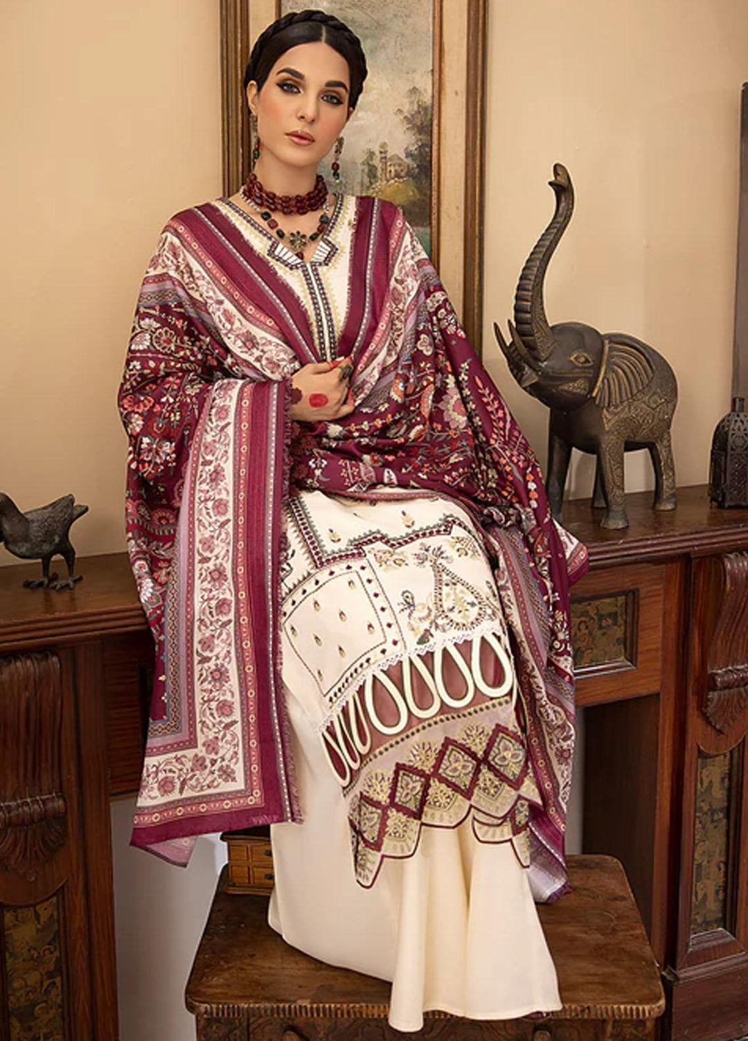 Masakali By Mahnur Embroidered Crepe Suits Unstitched 3 Piece MN23MSK D-02 B - Winter Collection
