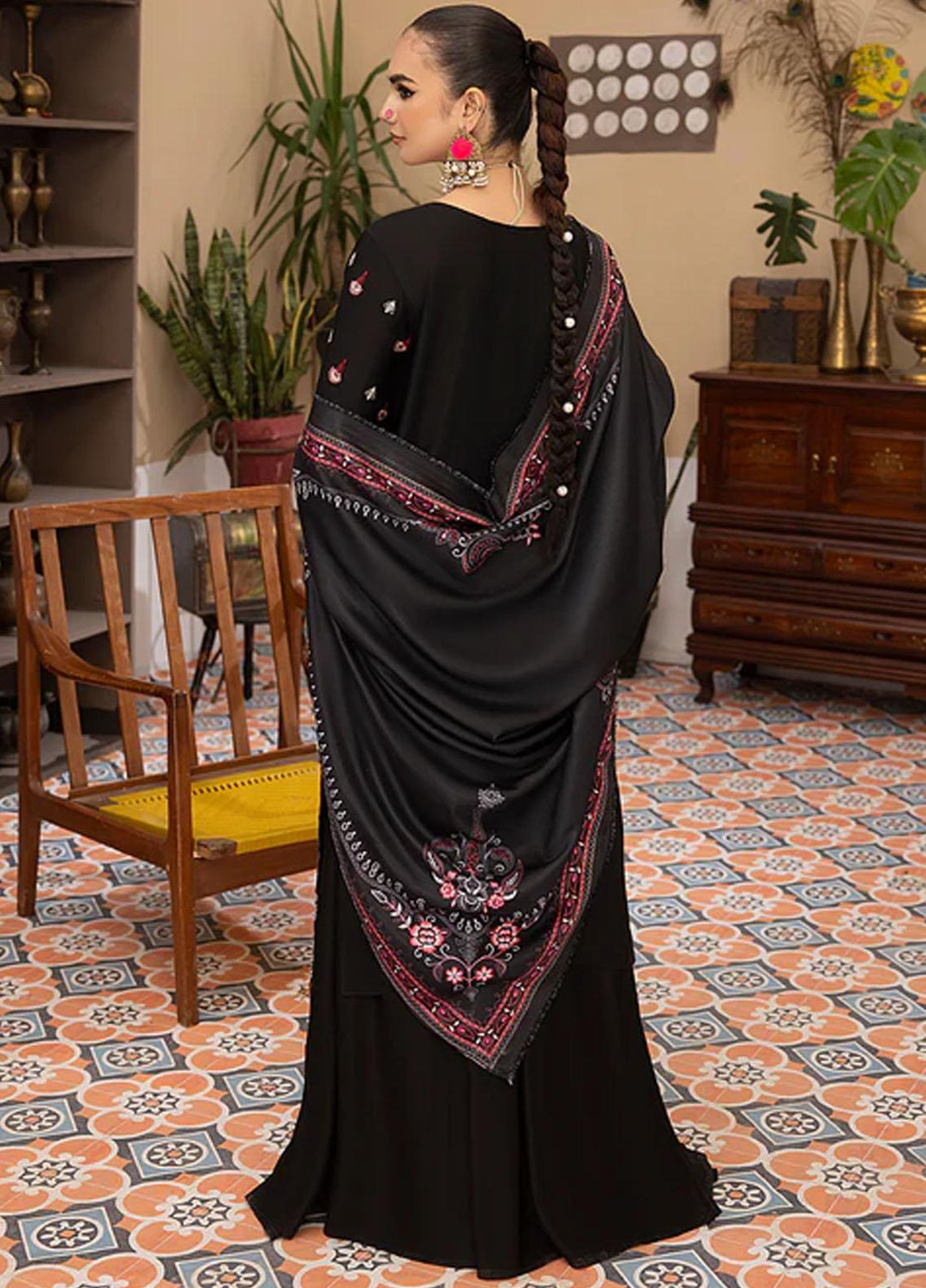 Masakali By Mahnur Embroidered Crepe Suits Unstitched 3 Piece MN23MSK D-03 A - Winter Collection