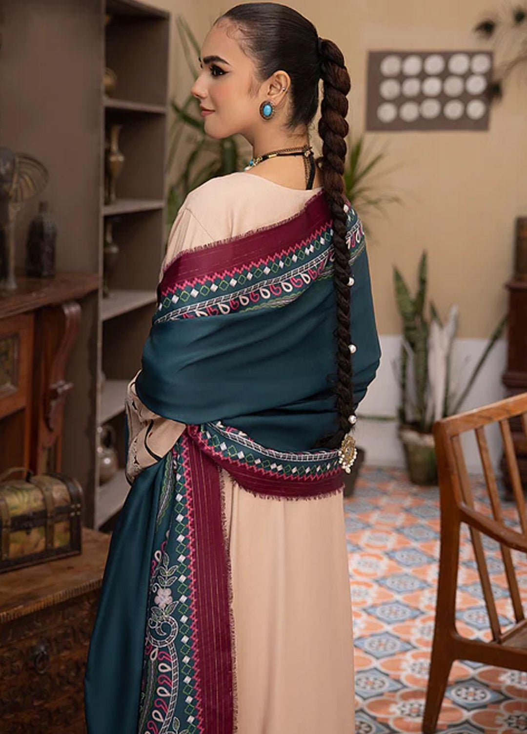 Masakali By Mahnur Embroidered Crepe Suits Unstitched 3 Piece MN23MSK D-04 A - Winter Collection