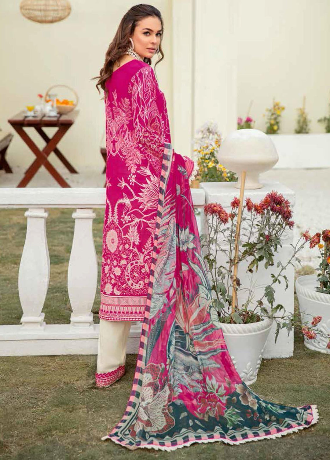 Mashaal by Ramsha Embroidered Lawn Suits Unstitched 3 Piece RSH22-ML3 L-304 - Luxury Collection