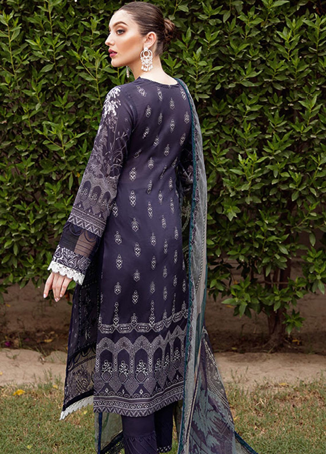 Mashaal by Ramsha Embroidered Lawn Suits Unstitched 3 Piece RSH22-ML5 L-501 - Luxury Collection