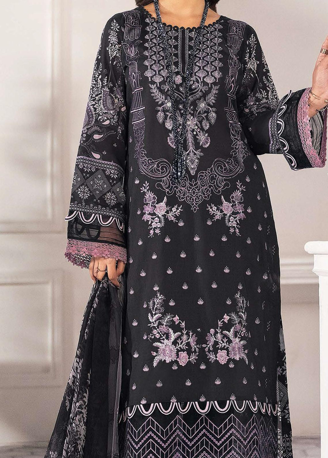 Mashaal by Ramsha Embroidered Lawn Suits Unstitched 3 Piece RSH23-ML6 L-605 - Luxury Collection