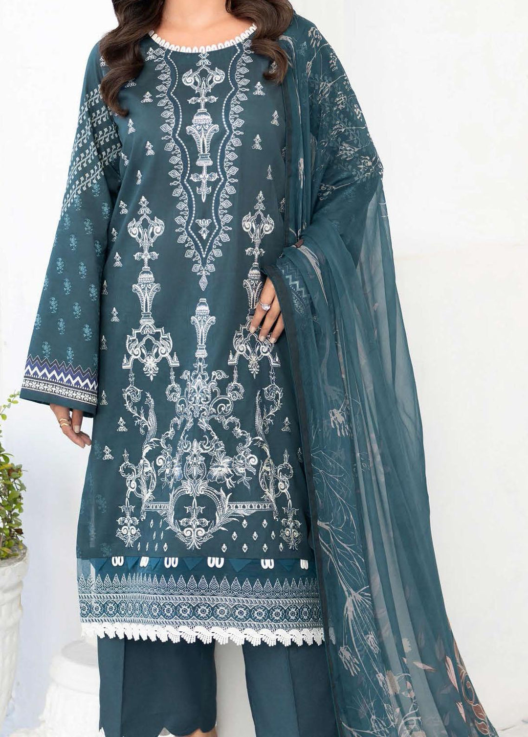 Mashaal by Ramsha Embroidered Lawn Suits Unstitched 3 Piece RSH23-ML6 L-608 - Luxury Collection