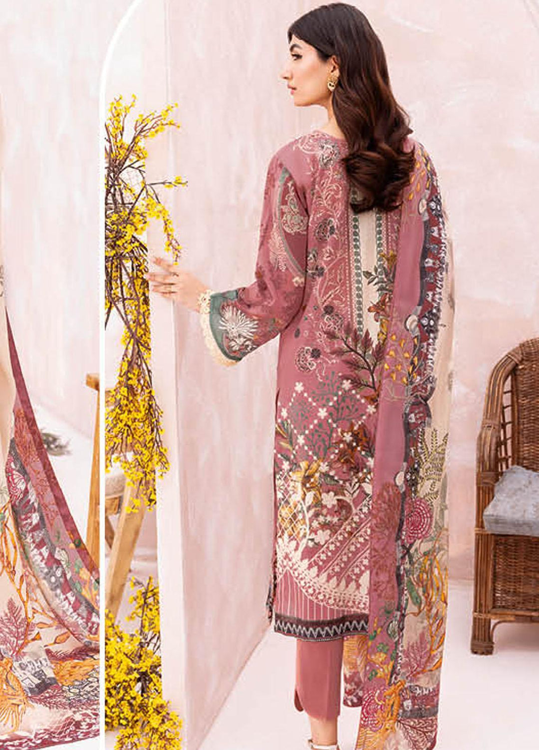 Mashaal By Ramsha Embroidered Lawn Suits Unstitched 3 Piece RSH23-ML7 L-706 - Luxury Collection