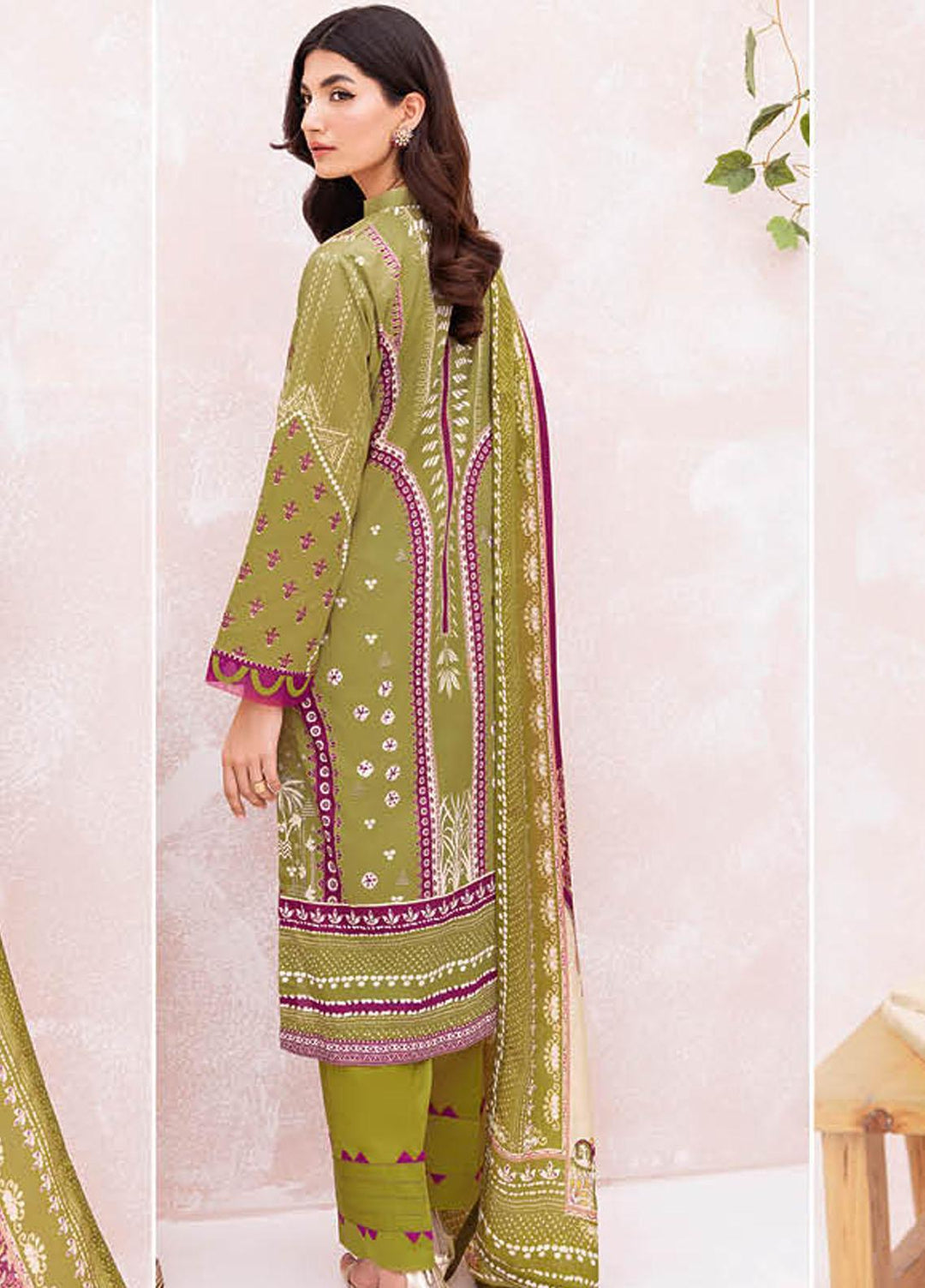 Mashaal By Ramsha Embroidered Lawn Suits Unstitched 3 Piece RSH23-ML7 L-707 - Luxury Collection