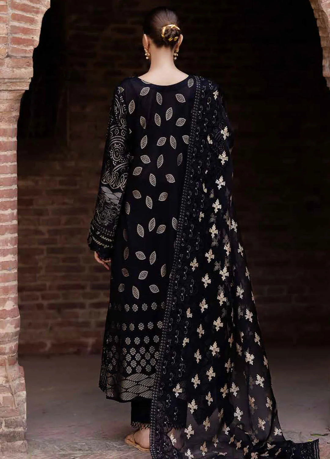 Maya By Nureh Embroidered Jacquard Suit Unstitched 3 Piece NU24MUJ NJ-100 - Festive Collection