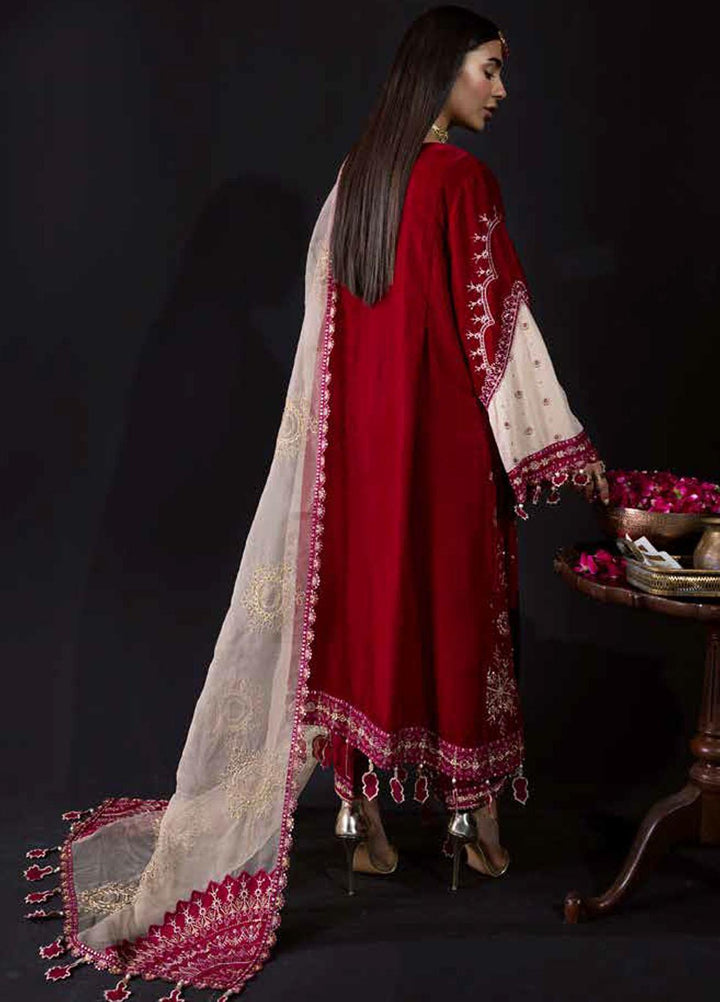 Maya by Nureh Embroidered Velvet Suits Unstitched 3 Piece NU22MV NV-15 Shabo - Luxury Collection