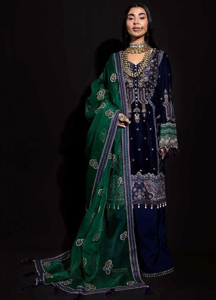 Maya by Nureh Embroidered Velvet Suits Unstitched 3 Piece NU22MV NV-18 Nur - Luxury Collection