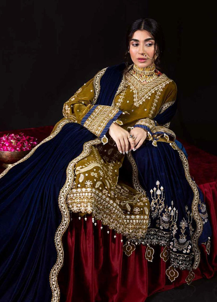 Maya by Nureh Embroidered Velvet Suits Unstitched 3 Piece NU22MV NV-19 Benaras - Luxury Collection