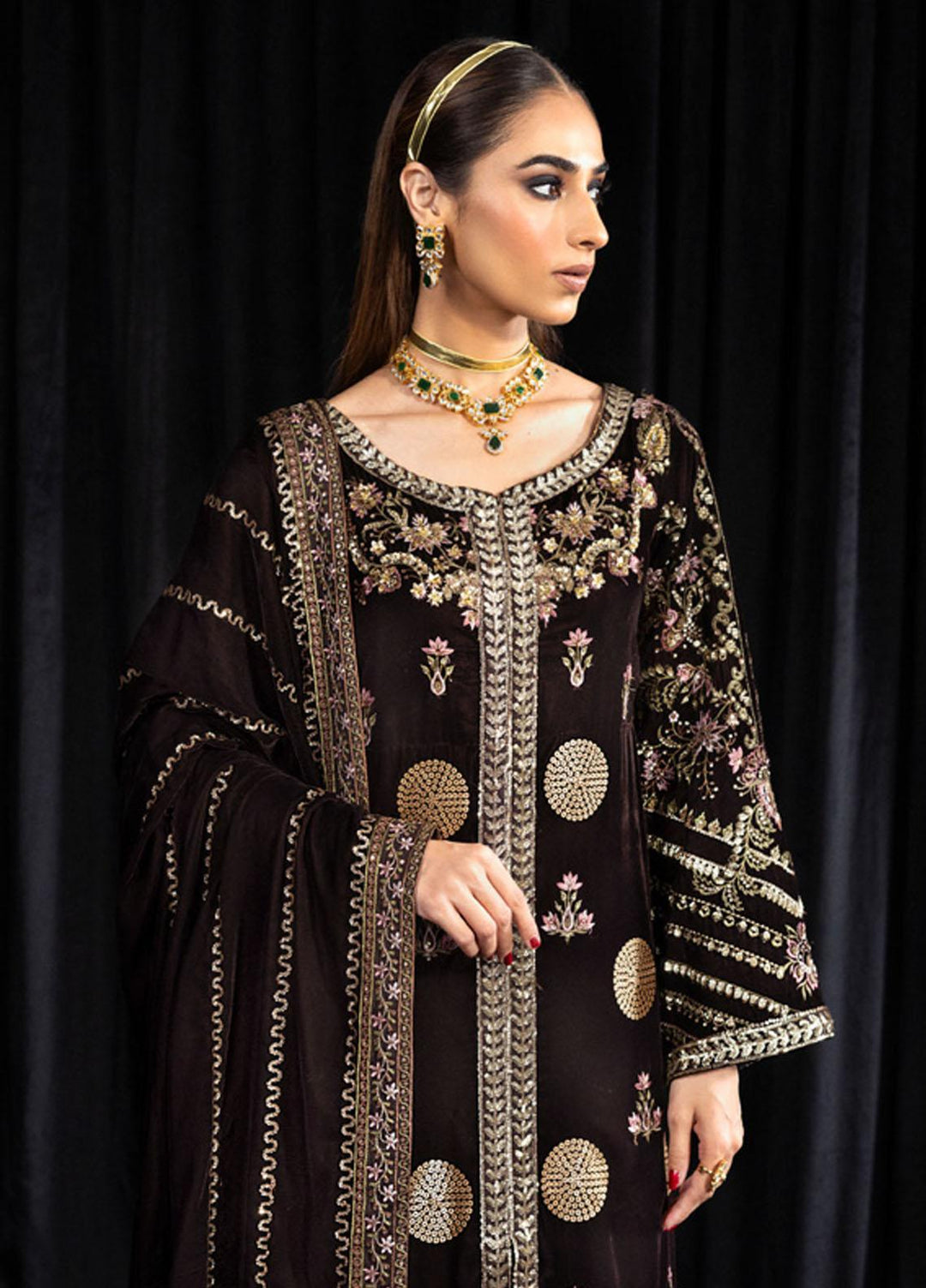 Maya By Nureh Embroidered Velvet Suits Unstitched 3 Piece NU23MYV NS-103 Moore - Winter Collection