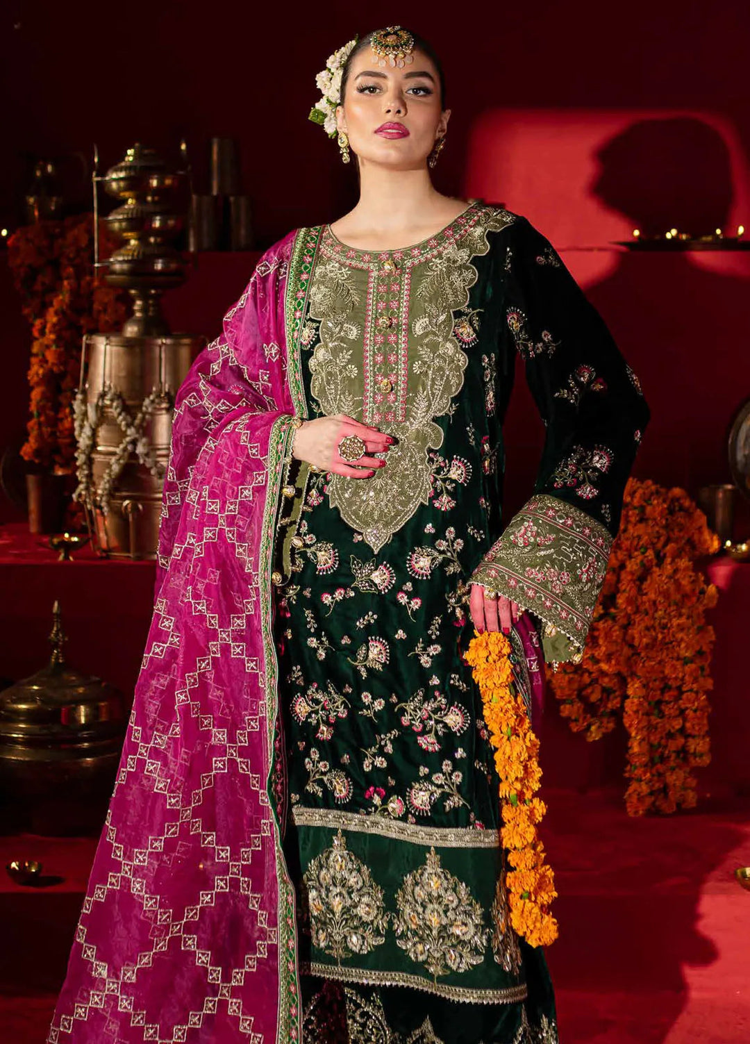 Maya By Nureh Embroidered Velvet Suit Unstitched 3 Piece NU24MV NW-88 - Luxury Collection