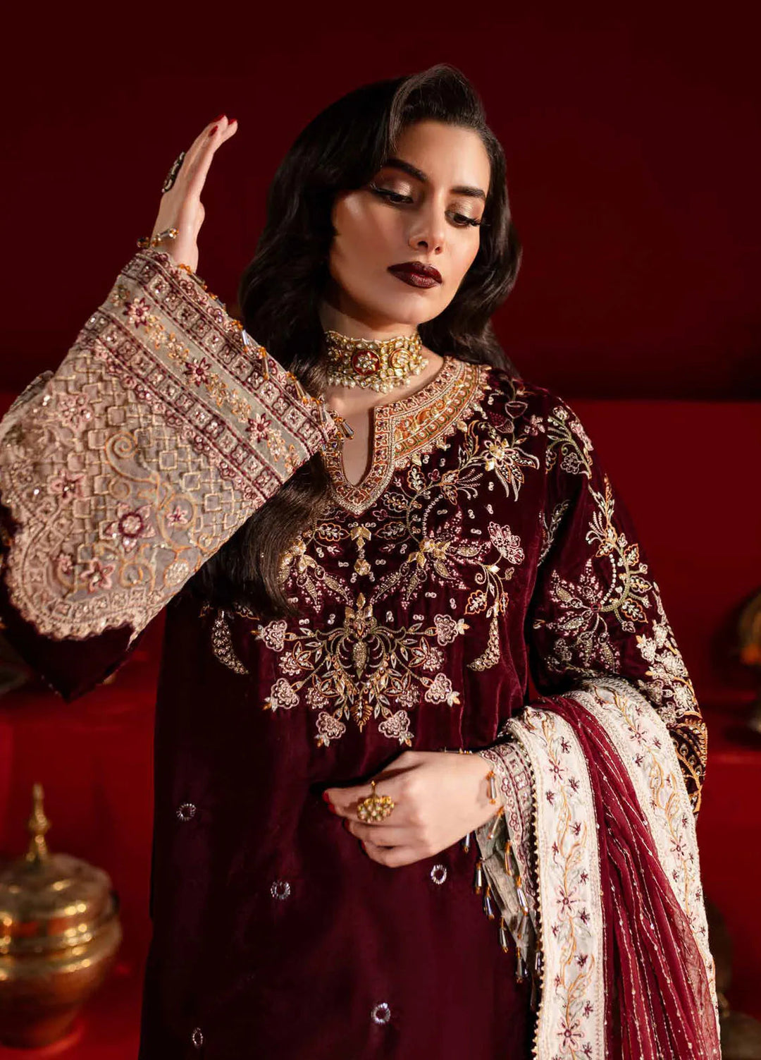 Maya By Nureh Embroidered Velvet Suit Unstitched 3 Piece NU24MV NW-89 - Luxury Collection