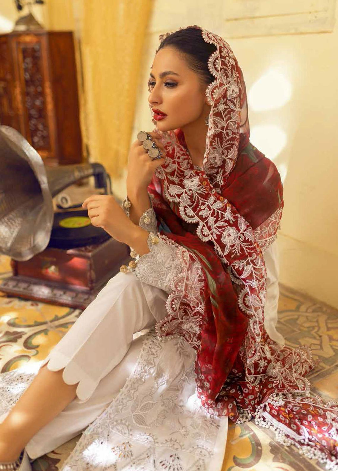 Maya By Nureh Embroidered Lawn Suits Unstitched 3 Piece NU22MF NJ-37 - Festive Collection