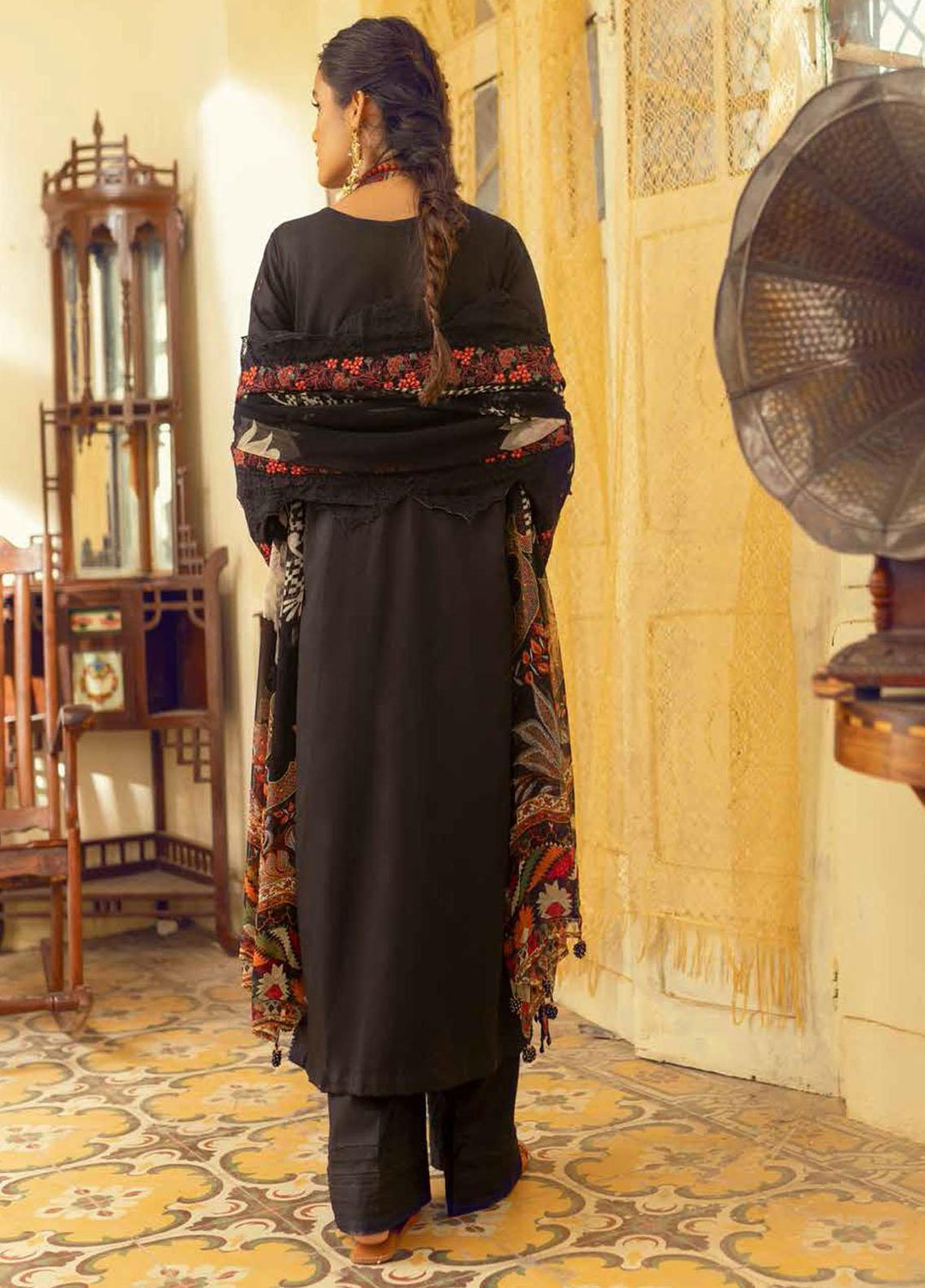 Maya By Nureh Embroidered Lawn Suits Unstitched 3 Piece NU22MF NJ-38 - Festive Collection