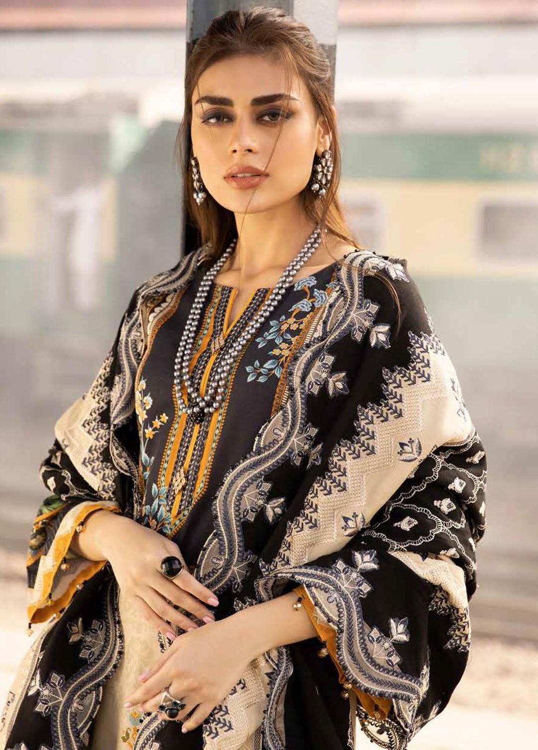 Maya by Nureh Embroidered Slub Khaddar Suits Unstitched 3 Piece NU21MW NW-47 - Winter Collection