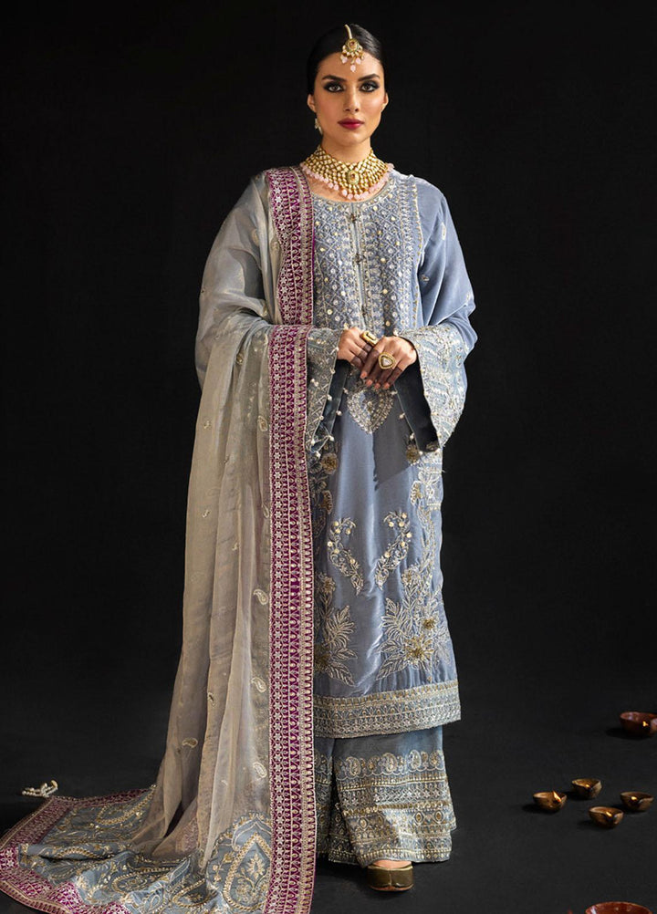 Maya By Nureh Embroidered Velvet Suits Unstitched 3 Piece NU23MV NS-102 - Luxury Collection