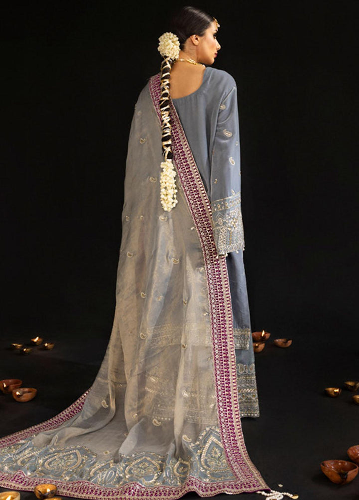 Maya By Nureh Embroidered Velvet Suits Unstitched 3 Piece NU23MV NS-102 - Luxury Collection