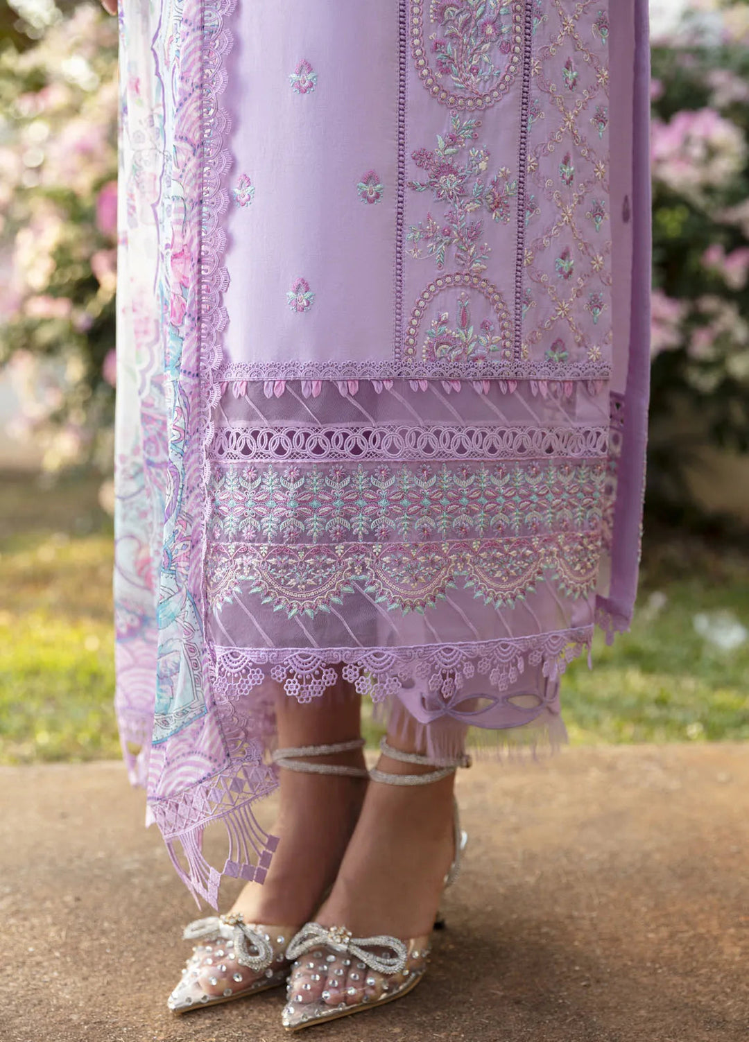 Mayal By Kanwal Malik Embroidered Lawn Suit Unstitched 3 Piece KM24L Siham - Summer Collection