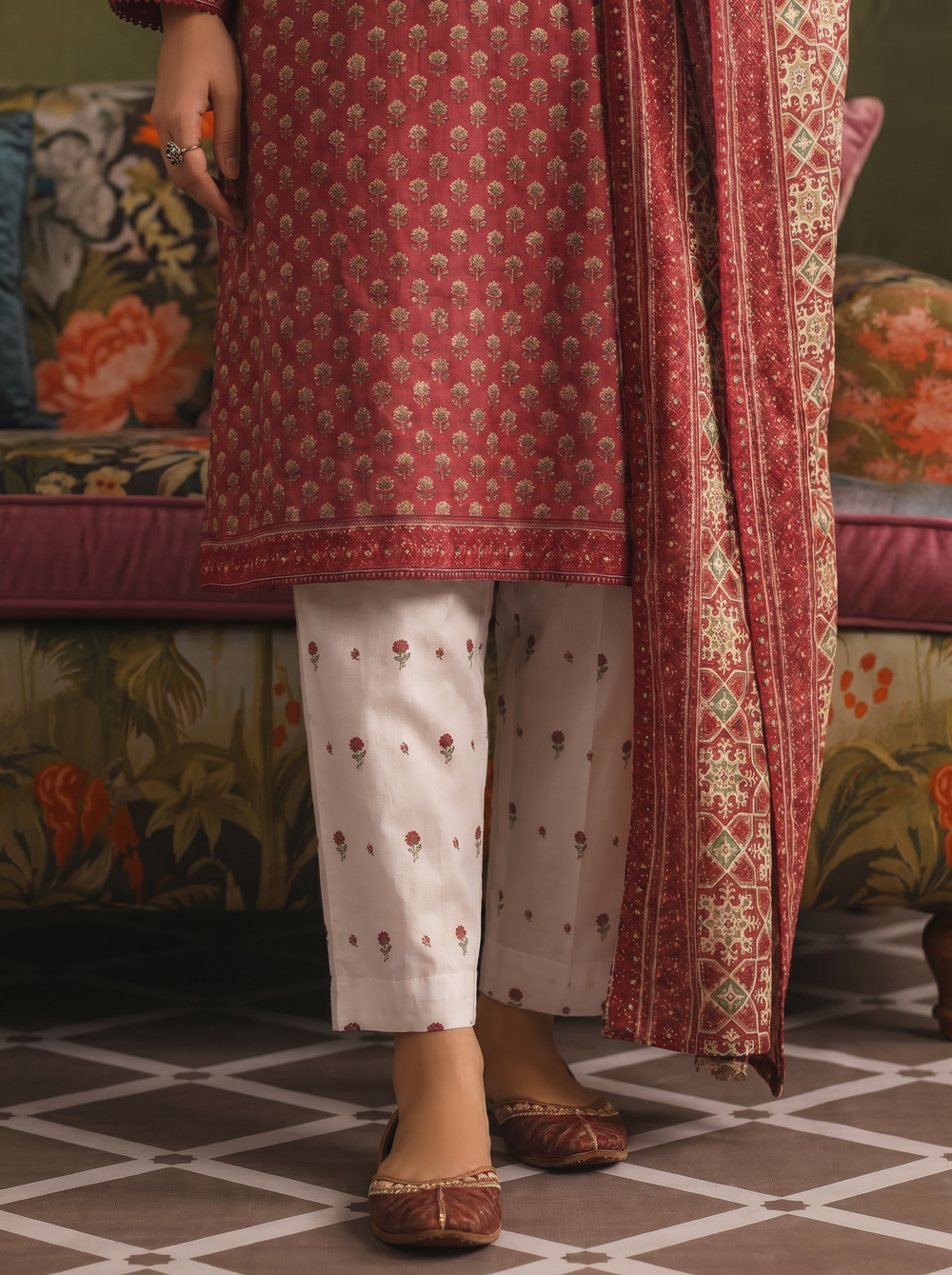 Daily Wear by HZ Textiles Unstitched Embroidered Lawn 3 Piece Suit PDW - 3317 Casual Collection