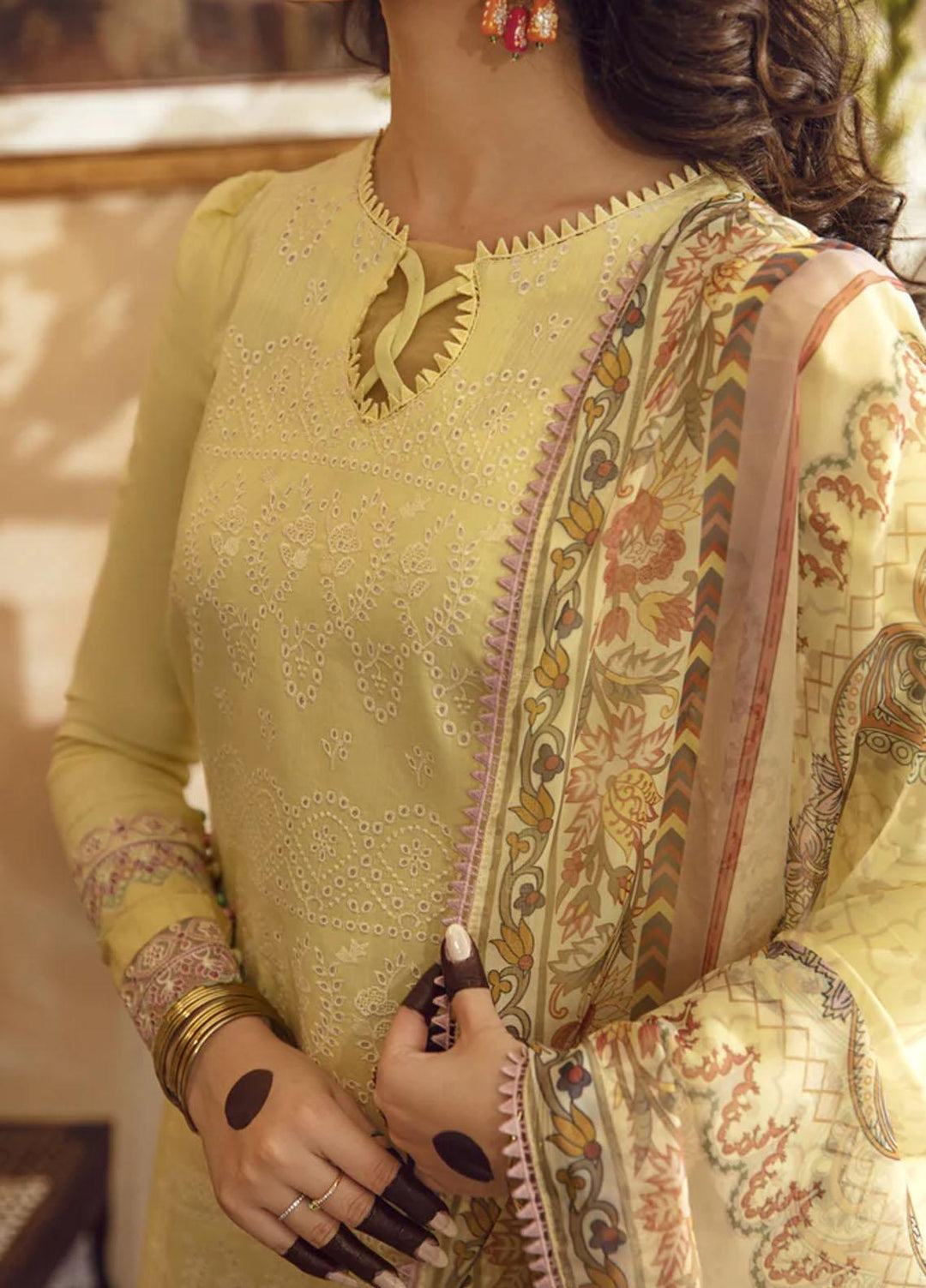 Meena Kumari By Aabyaan Embroidered Chikankari Lawn Suits Unstitched 3 Piece ABY23MK AB-07 Zeenat - Eid Collection
