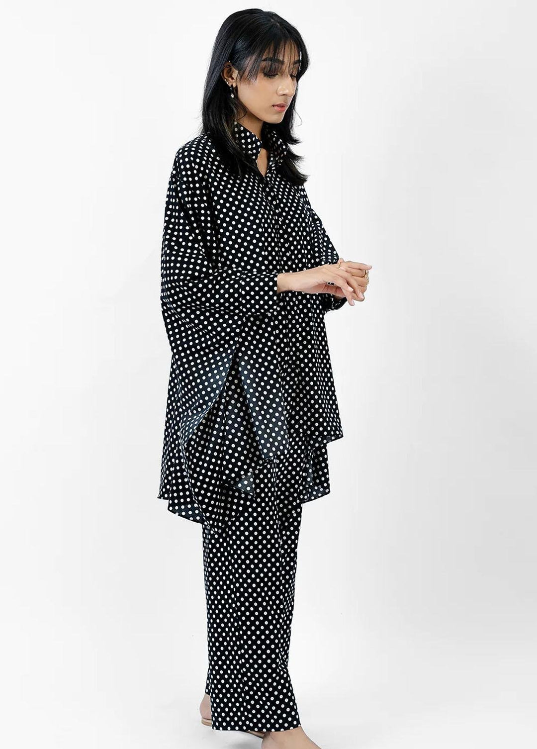 Meerak Pret Printed Lawn 2 Piece Suit MRK23SL Polka Pointelle