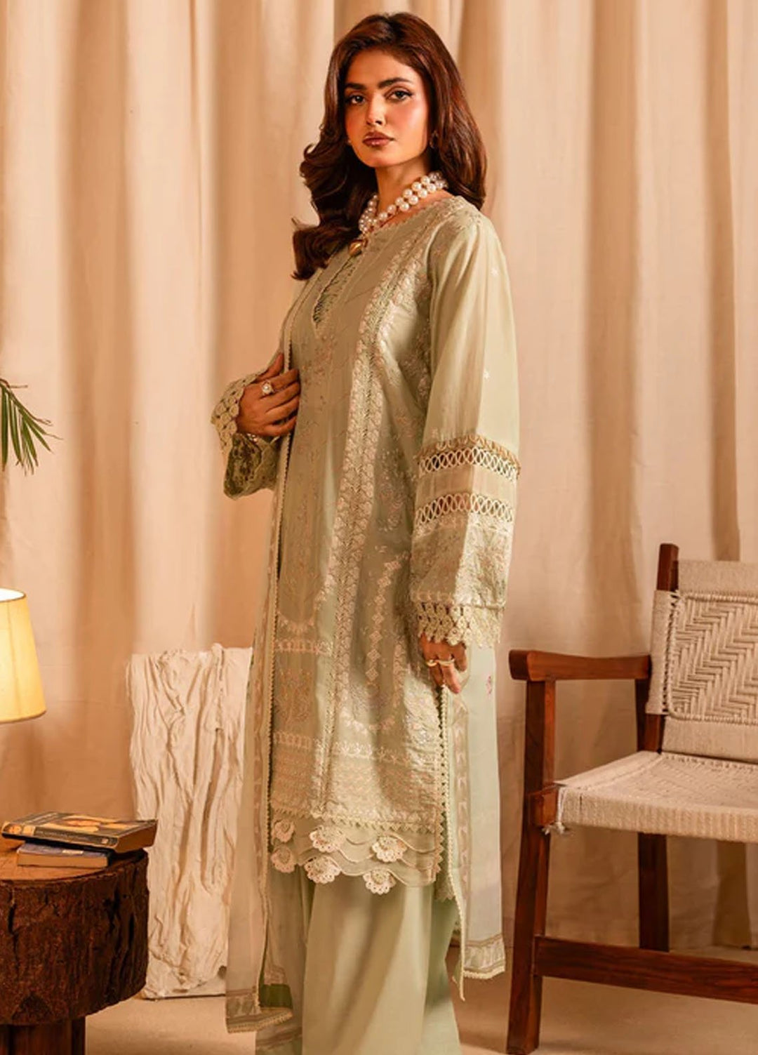 Meerak Pret Embroidered Cotton 3 Piece Suit Meadara