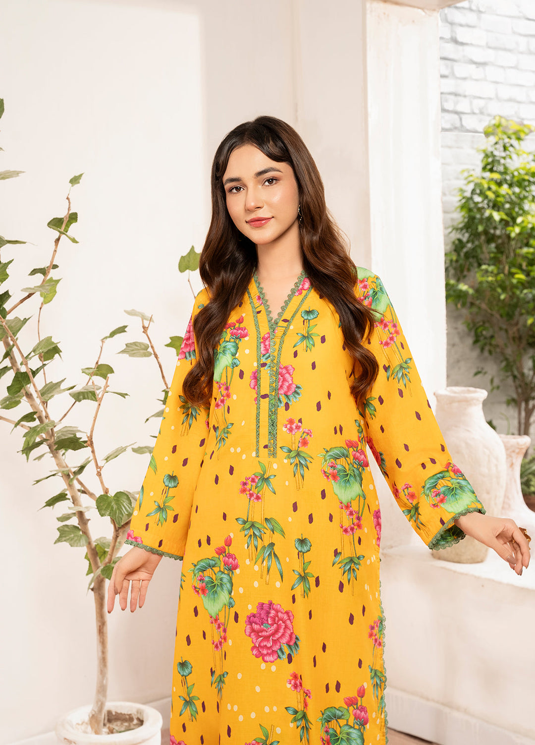Meerak Pret Printed Cotton Lawn 2 Piece Suit D-01