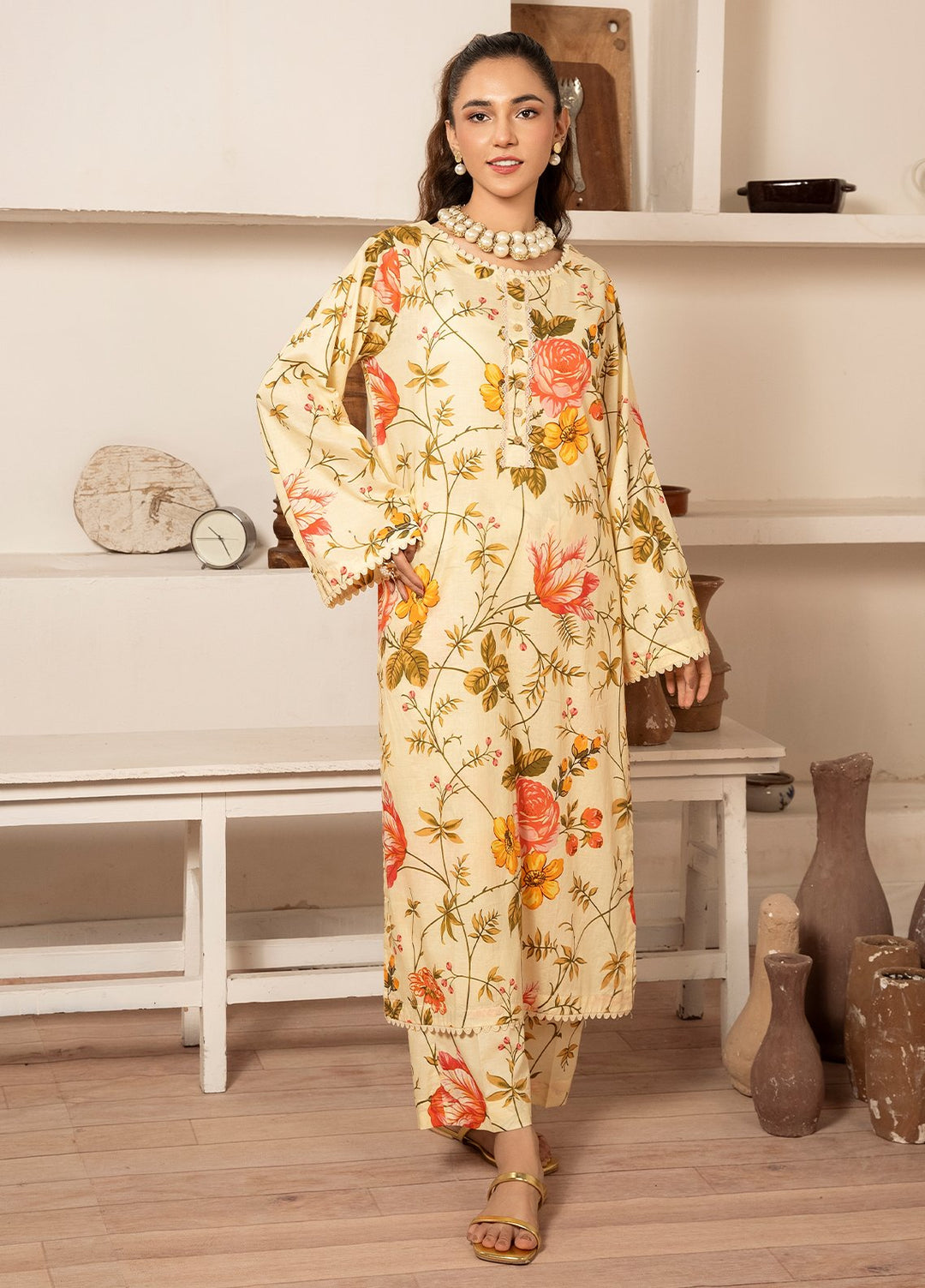 Meerak Pret Printed Cotton Lawn 2 Piece Suit D-05