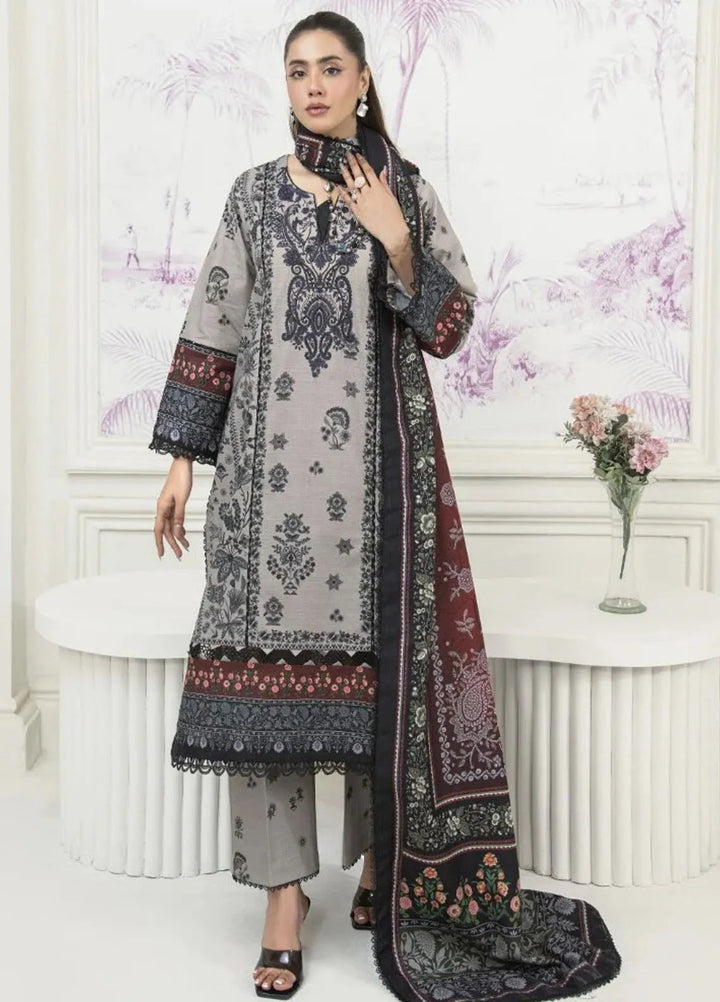 Meerak Pret Printed Khaddar 3 Piece Suit Mirage