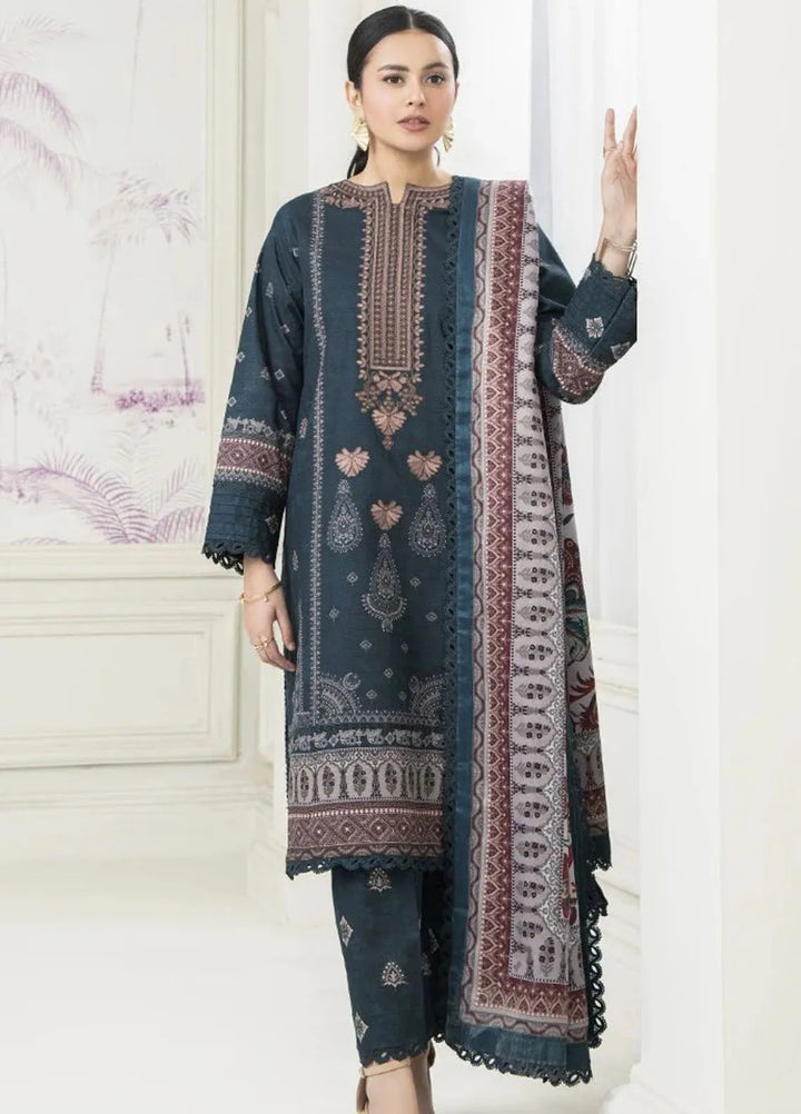 Meerak Pret Printed Khaddar 3 Piece Suit Mist