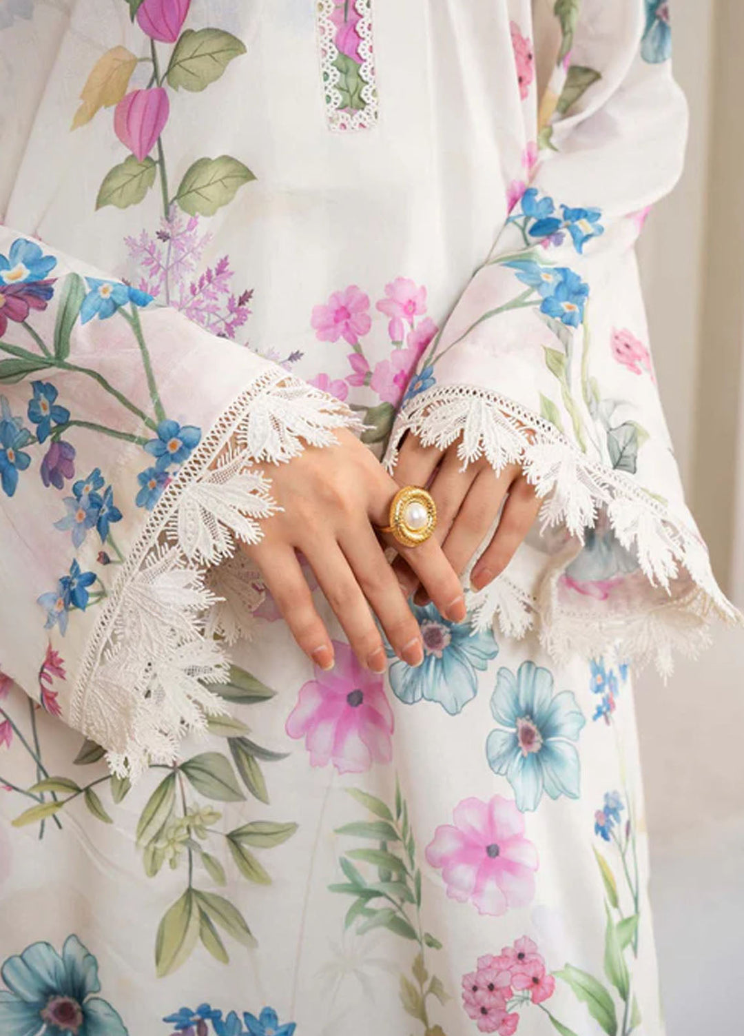 Meerak Pret Printed Lawn 2 Piece Suit Camellia