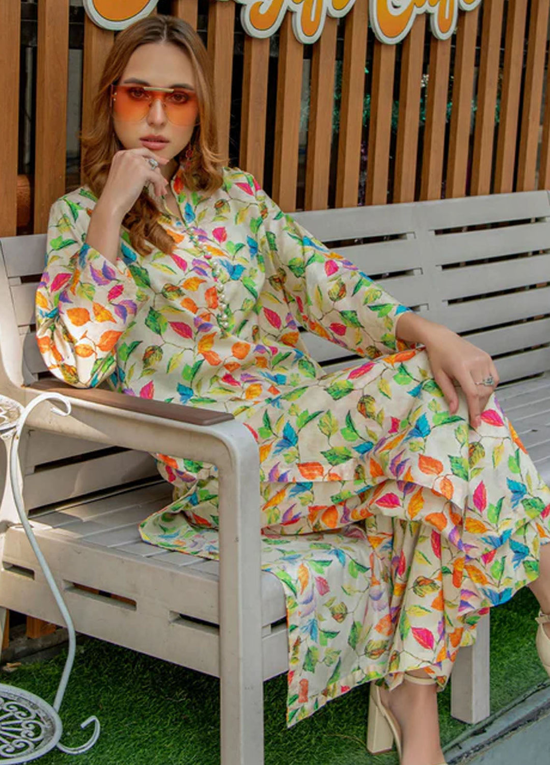 Meerak Pret Printed Lawn 2 Piece Suit D-09