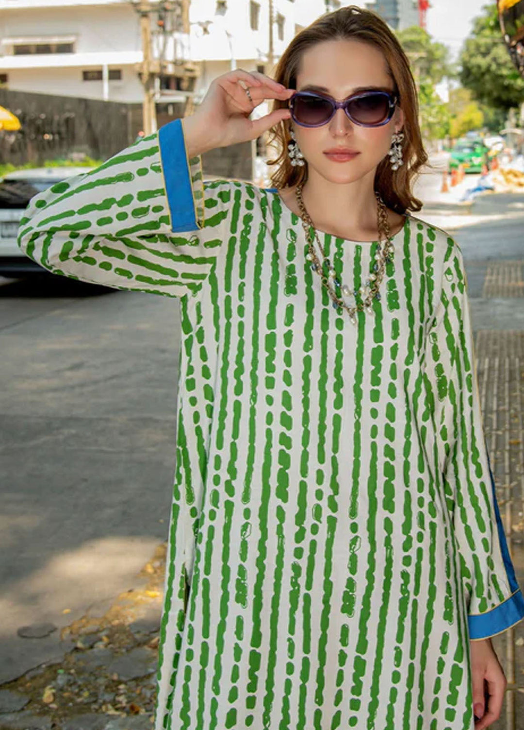 Meerak Pret Printed Lawn 1 Piece Suit D-12