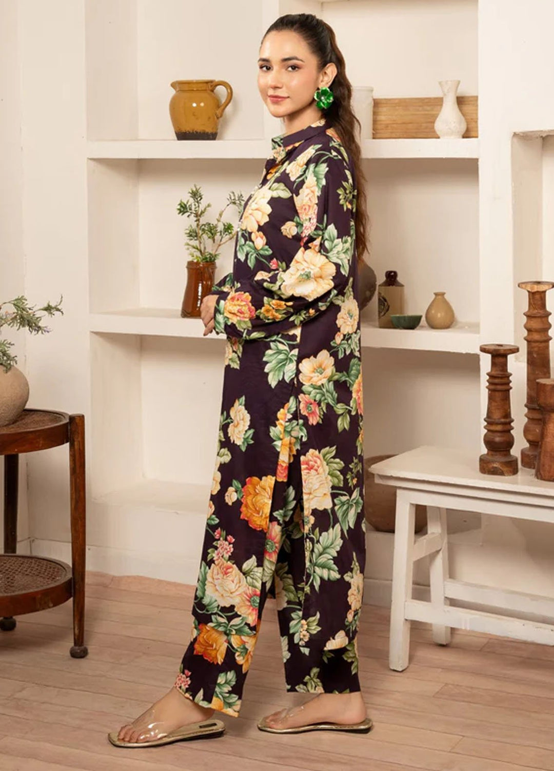 Meerak Pret Printed Lawn 2 Piece Suit GF-23