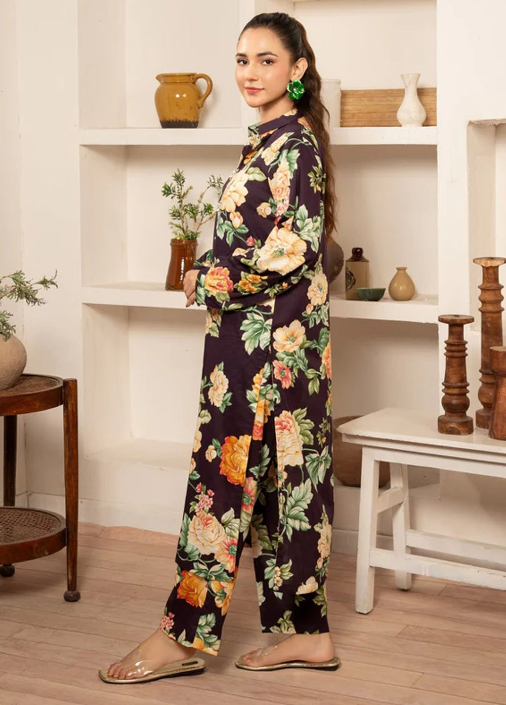 Meerak Pret Printed Lawn 2 Piece Suit GF-23
